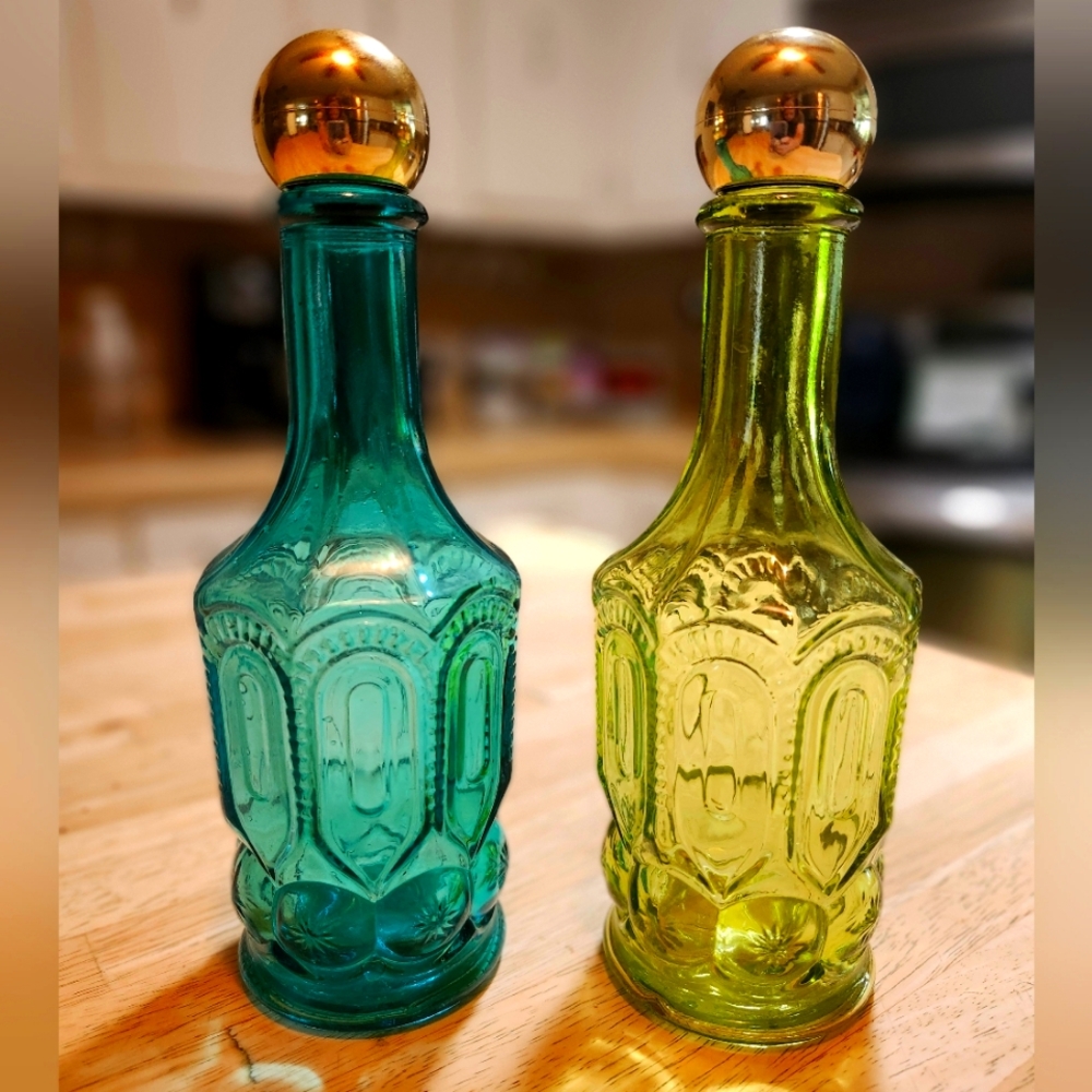 Vintage Avon Glass Empty Apothecary Bottles (Set of 2)